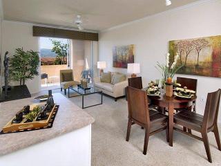 1579 Jefferson Way, Simi Valley CA  93065-0510 exterior