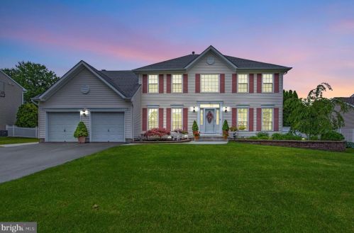 42 Foy Dr, Trenton, NJ 08690-2724