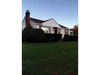 76 Anderson Ave, Warwick, RI 02888-4820