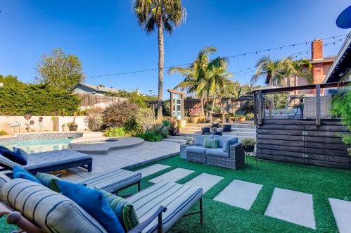 3110 Monroe St, Carlsbad, CA 92008-1134