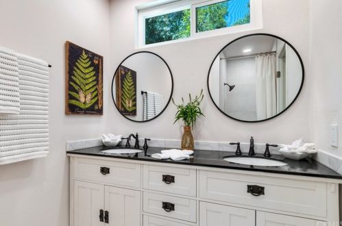 1262 Tiger Tail Dr, Riverside CA  92506-5475 exterior