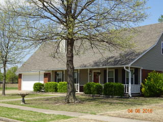 1201 19th St, Pryor, OK 74361-8619