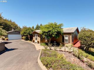 29210 Old Rainier Rd, Rainier OR  97048-2919 exterior