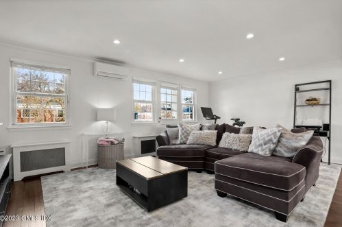 140 Putnam Park, Greenwich CT  06830-5780 exterior