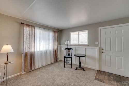 1806 Jerry Murphy Rd, Pueblo, CO 81001-1506