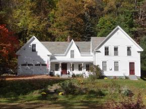 32 Paddock Rd, Weathersfield, VT 05156-9132
