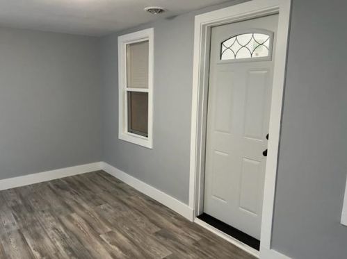 1040 43 Ave, Gary IN 46409-2218 exterior