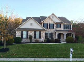 2710 Woodspring Dr, York, PA 17402-8521