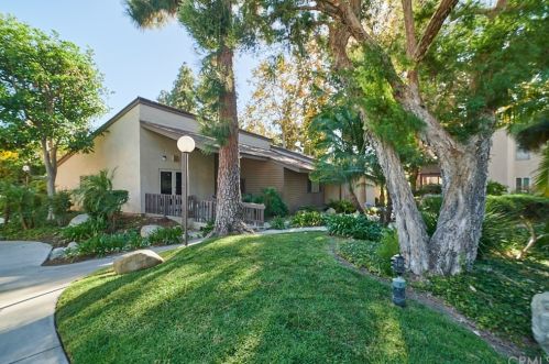 1366 Cabrillo Park Dr, Santa Ana, CA 92701-3125