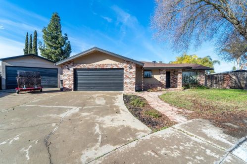 3109 Weldon Ct, Modesto, CA 95350-0121
