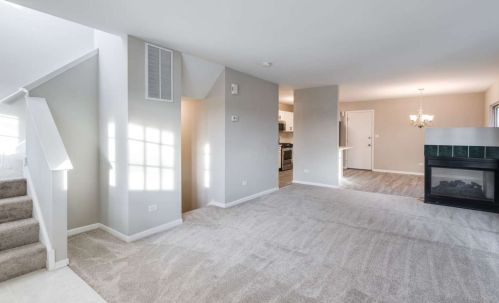4150 Rivertowne Dr, Plainfield, IL 60586-6901