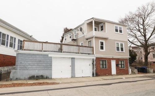 83 Terrace Ave, Providence, RI 02909-3857