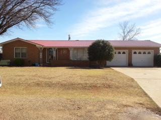 502 Mitchell St, Meadow, TX 79345-3018