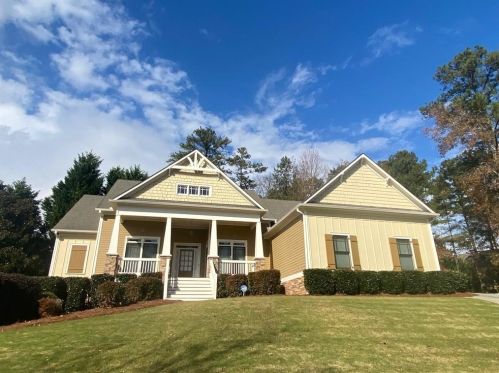 2093 Stone Pointe Dr, Kennesaw, GA 30152-8010