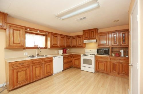 2113 Dillard St, Fort Worth TX  76105-4522 exterior