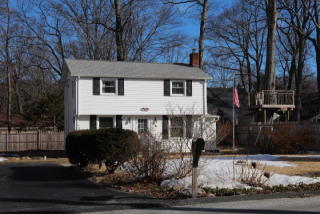 9 Standish Ln, Kinnelon, NJ 07405-2862