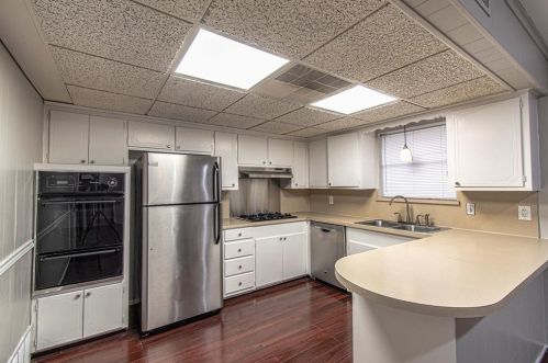 3921 Douglas Dr, Garland TX 75041-4331 exterior