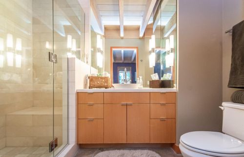 1721 Grouse Rdg, Truckee CA  96161-4033 exterior