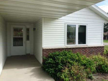 22 Townhouse Rd, Morris, MN 56267-4717