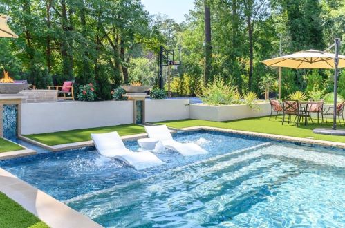 1107 Moores Mill Rd, Atlanta GA  30327-1645 exterior