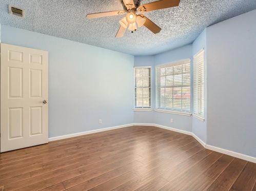 8609 Skyview Ter, Fort Worth TX  76116-7664 exterior