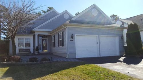 66 Eleanor Rd, Lakehurst, NJ 08759-6000