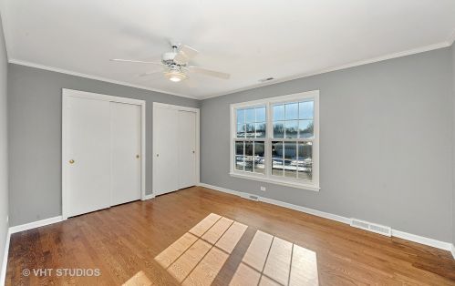 1070 Smt Dr, Bannockburn IL  60015-1879 exterior