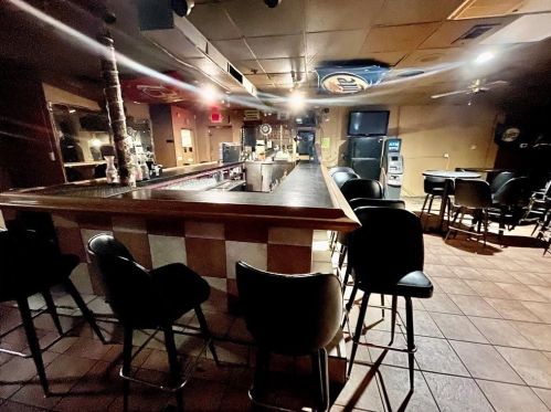 6801 Lancaster Ave, Fort Worth, TX 76112-7131