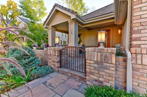 35 Coral Pl, Englewood, CO 80111-3460