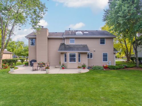 1107 Ravinia Ct, Joliet, IL 60404-9444