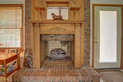 5025 Shore Dr, Conyers GA  30094-4711 exterior
