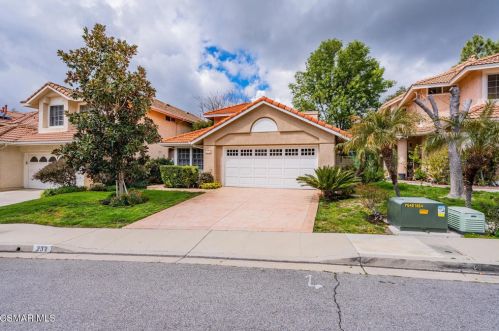 232 Valero Cir, Calabasas, CA 91377-5552