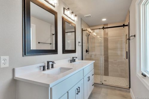 6122 Galena Ct, Englewood CO  80111-5428 exterior