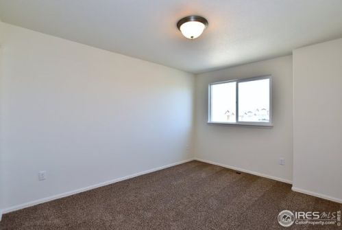 2668 Emerald St, Loveland CO 80537-2013 exterior