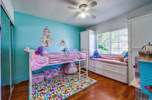555 Prospect Ave, Riverside CA  92507-1720 exterior