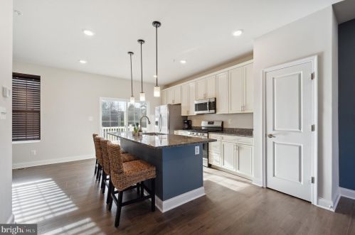 1445 Onnesta Ct, Aberdeen MD  21001-3910 exterior