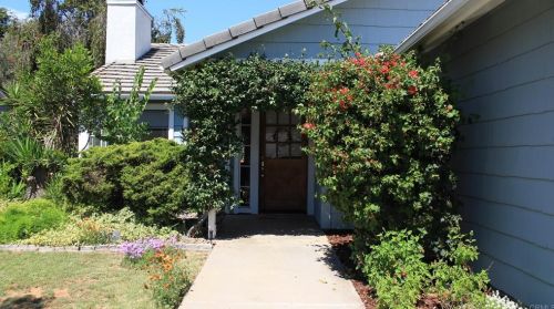 902 Viking Ln, San Marcos, CA 92069-5808