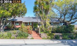 731 Crossbrook Dr, Moraga, CA 94556-1314