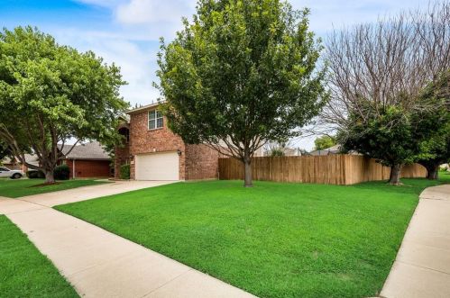 9600 Fox Hill Dr, Fort Worth TX  76131-4246 exterior