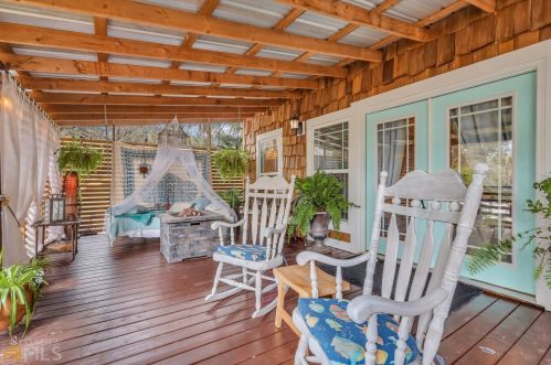 223 Shad Rd, Bloomingdale, GA 31302-9369