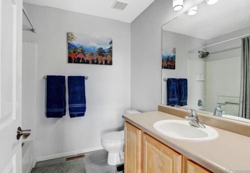 9841 Chambers Dr, Denver CO  80022-9314 exterior