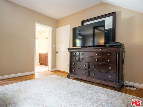 1463 Beaudry Blvd, Glendale CA  91208-1707 exterior