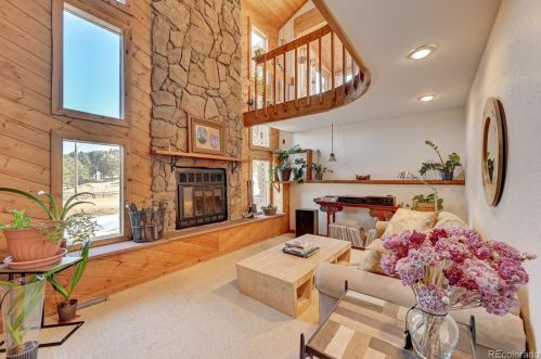 5615 Hatch Dr, Lakewood CO 80439 exterior