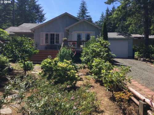 89253 Levage Dr, Florence, OR 97439-8611