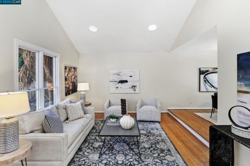 2945 Frayne Ln, Concord CA  94518-2215 exterior