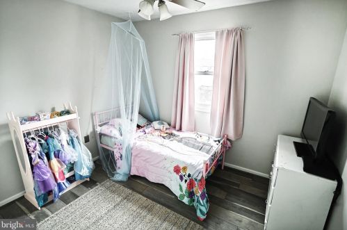 125 Edward St, Hanover PA  17331-2728 exterior