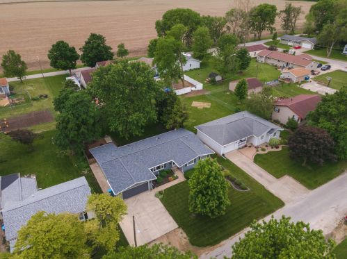 108 Diller St, Swygert IL  61764-2704 exterior