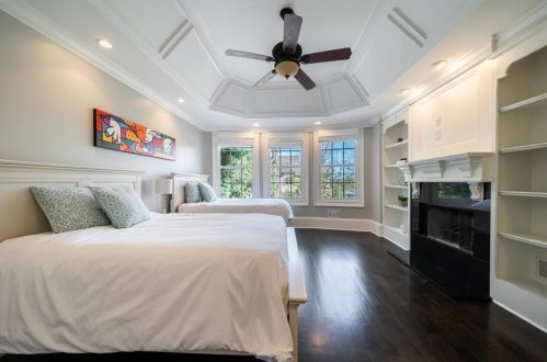 239 Beverly Rd, Atlanta GA  30309-2643 exterior