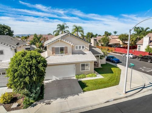 7631 Canberra Way, Riverside CA  92508-6067 exterior