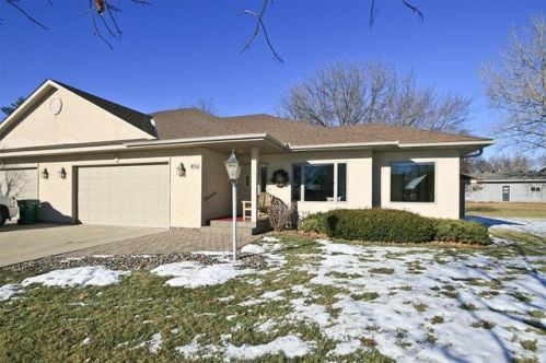850 Tuva Rd, Cokato, MN 55321-4653
